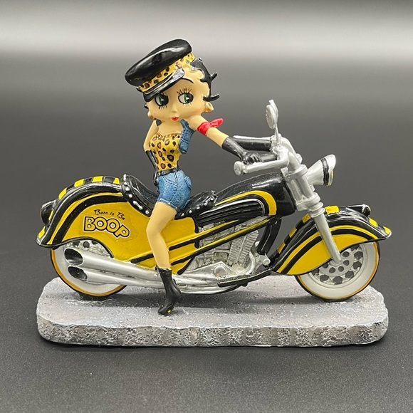 Bradford Exchange Betty Boop Born to Ride Collection Born to be Boop Figurine - Picture 1 of 15
